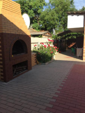 Guest House on Kommunarov 50